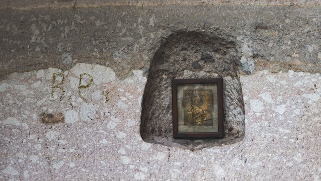 Photo of the stone book in Saalfelden